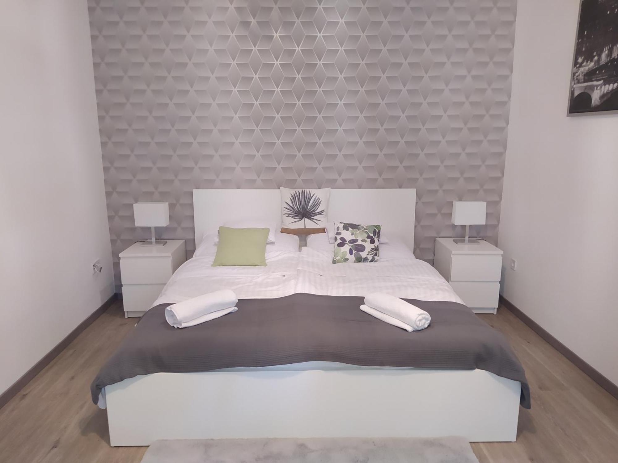 בודפשט Lady Mabel'S Apartment Near To Arena, Puskas Stadion And City Park, With Guarded Parking Place מראה חיצוני תמונה