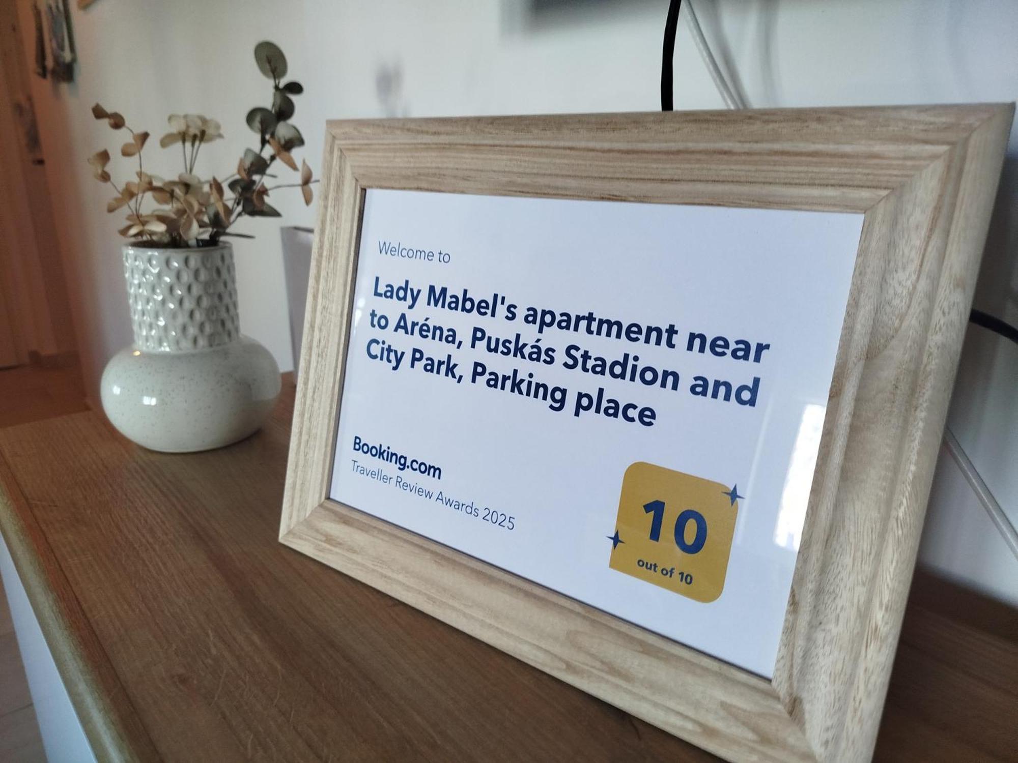 בודפשט Lady Mabel'S Apartment Near To Arena, Puskas Stadion And City Park, With Guarded Parking Place מראה חיצוני תמונה